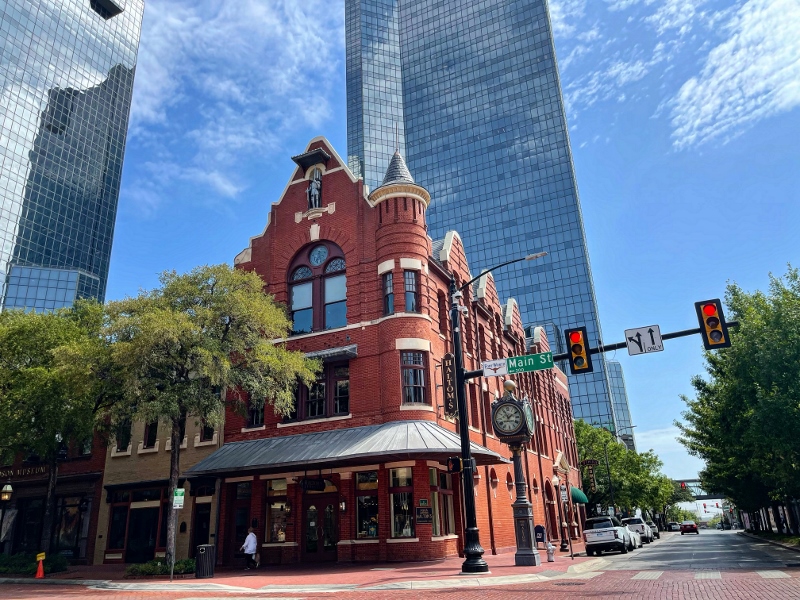 A shot of downtown Fort Worth to convey delivery service